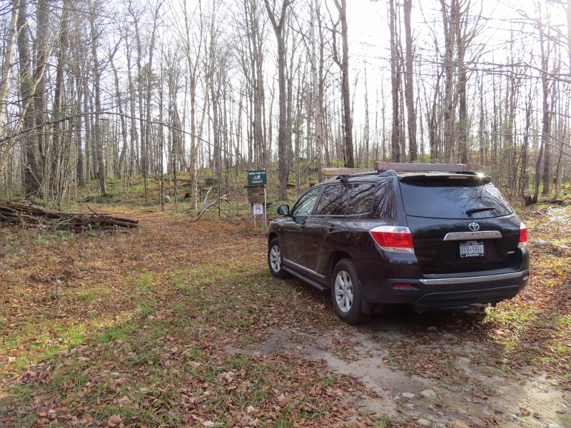 Spring Pond Bog trailhead parking