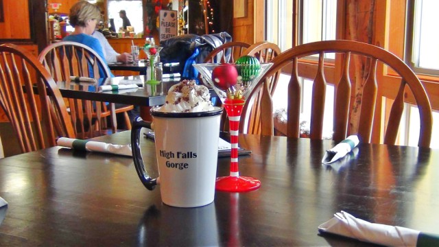 I don't know whether to drink it, or just look at it -it's perfect!
