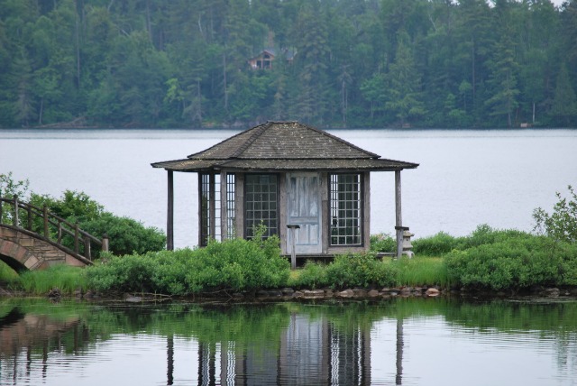 A highlight of the White Pine Camp Tour is the exquisite teahouse, one of the most photographed buildings in the area. A highlight of the White Pine Camp Tour is the exquisite teahouse, one of the most photographed buildings in the area.