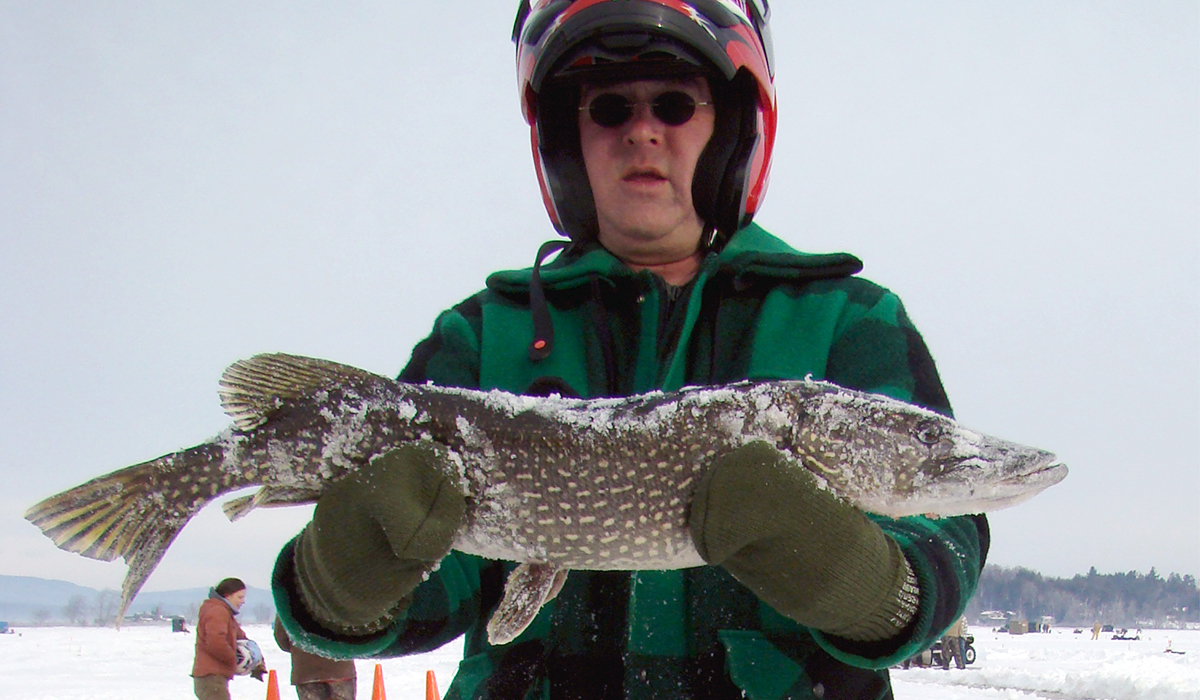 Toasty warm hands are much more useful when it comes to grabbing hold of the prize. (Jim Lanthier photo)