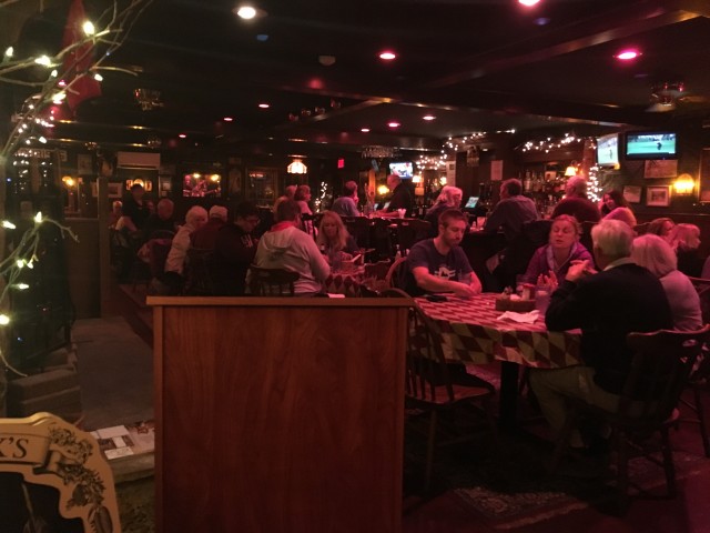 Food was great! It was packed on a Thursday night!