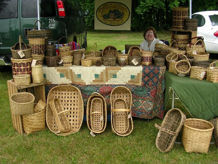 The Mountain Weavers Guild display is always a favorite. Always need many things to put things in.