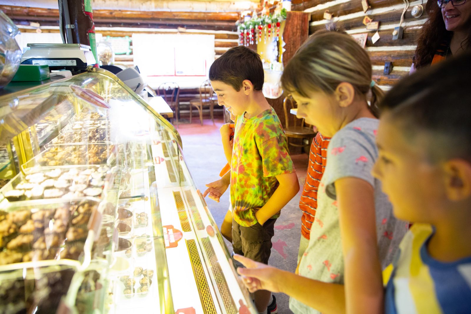 Of course, the Candy Maker is right next door after you've worked up an appetite. Hey, making toys is serious business!