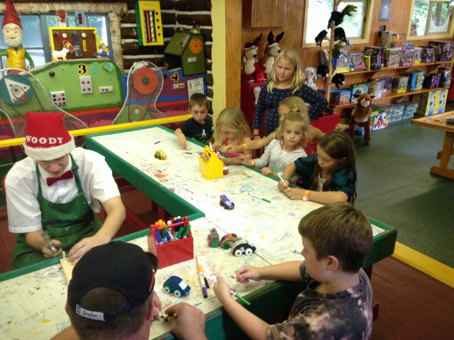 Making toy cars with Elf Woody!