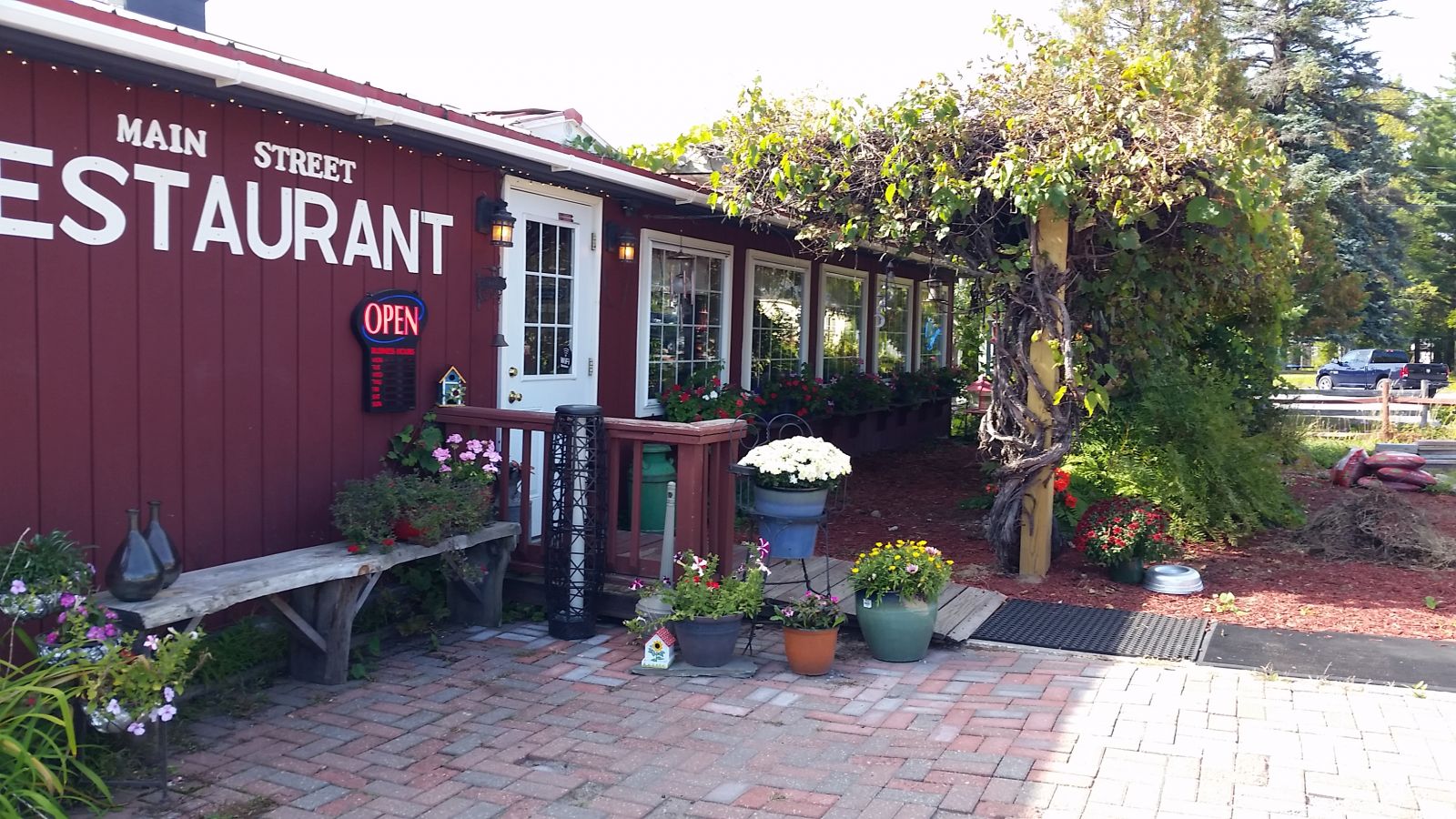 Stop for lunch or dinner at the Main Street Restaurant