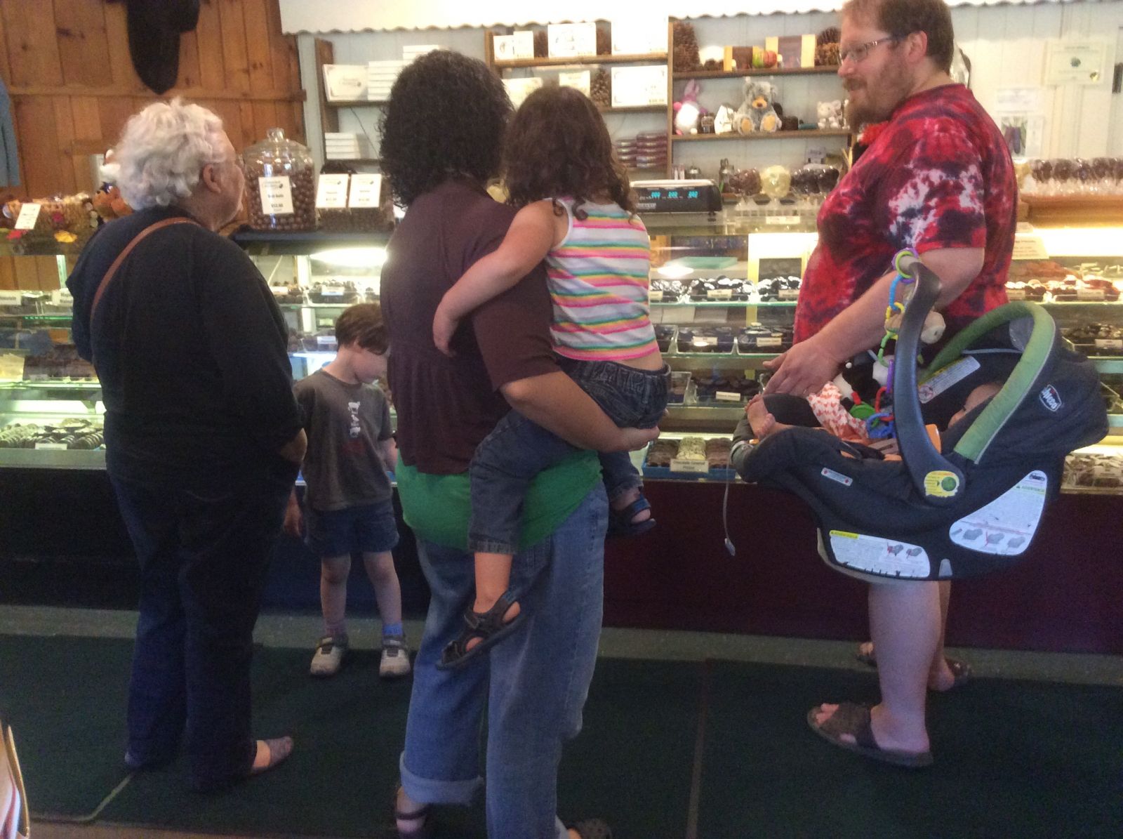 Everyone is a fan of the long long counter where you can chose anything you want. It's sold by the pound.