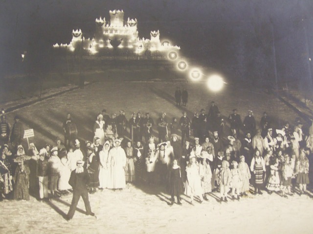 the first ice palace, at the turn of the century