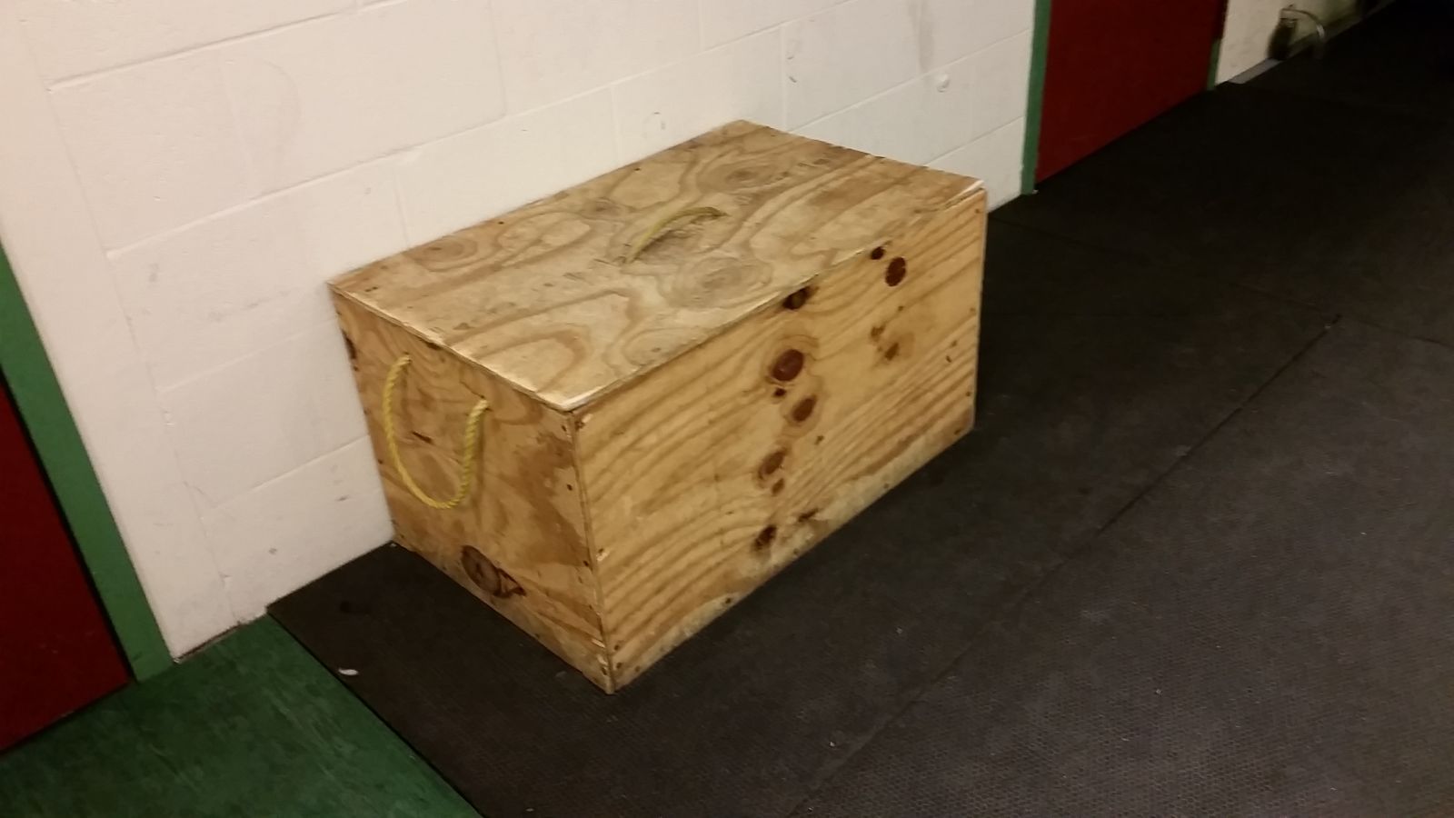 Place your skates in the box if you want them sharpened - $5.00!
