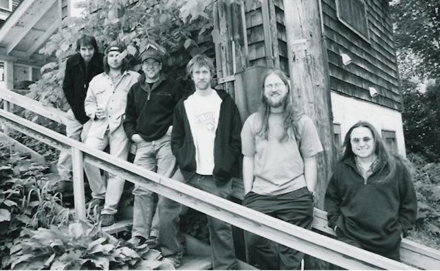 Popular jam band Raisinhead will appear.