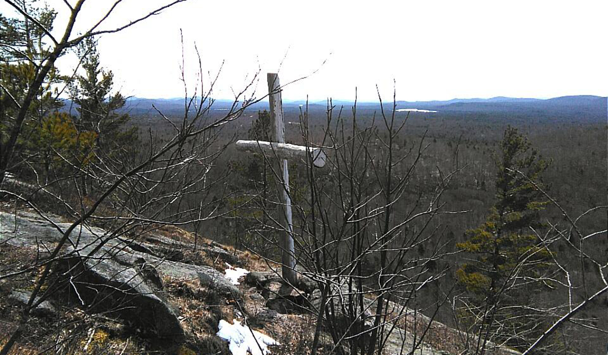 Coney Mountain Cross (Photo Credit: Debbie Meyer)