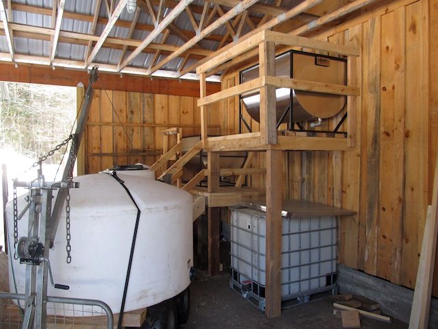 This storage tank collects all the sap, so the evaporator is always perking along.