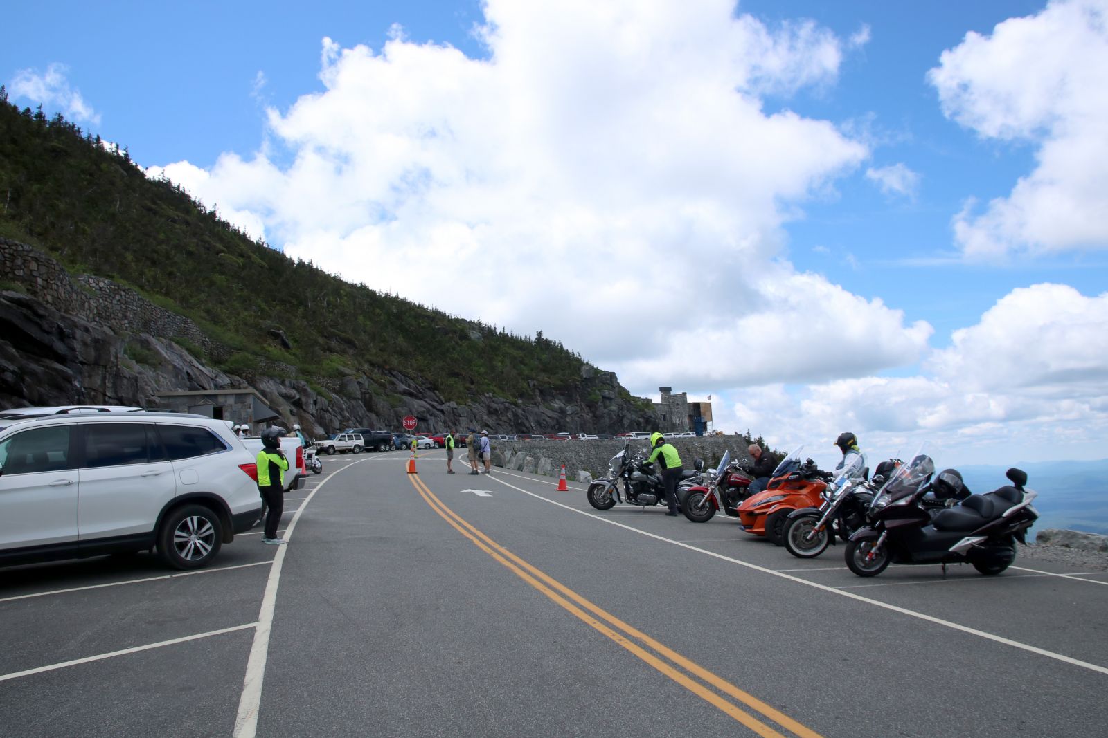 This is what a not-so-busy day at the parking area looks like.