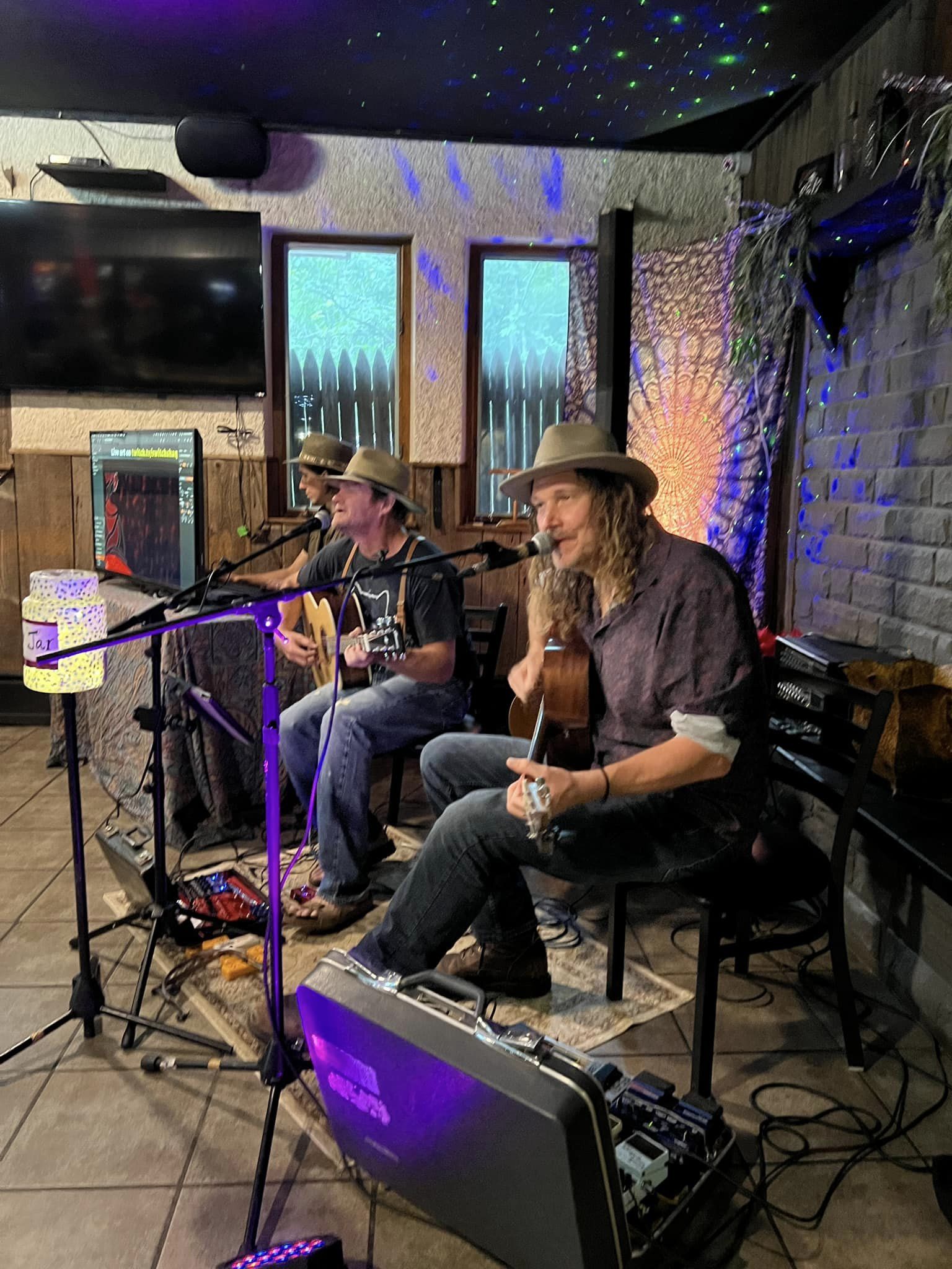 People singing at a restaurant