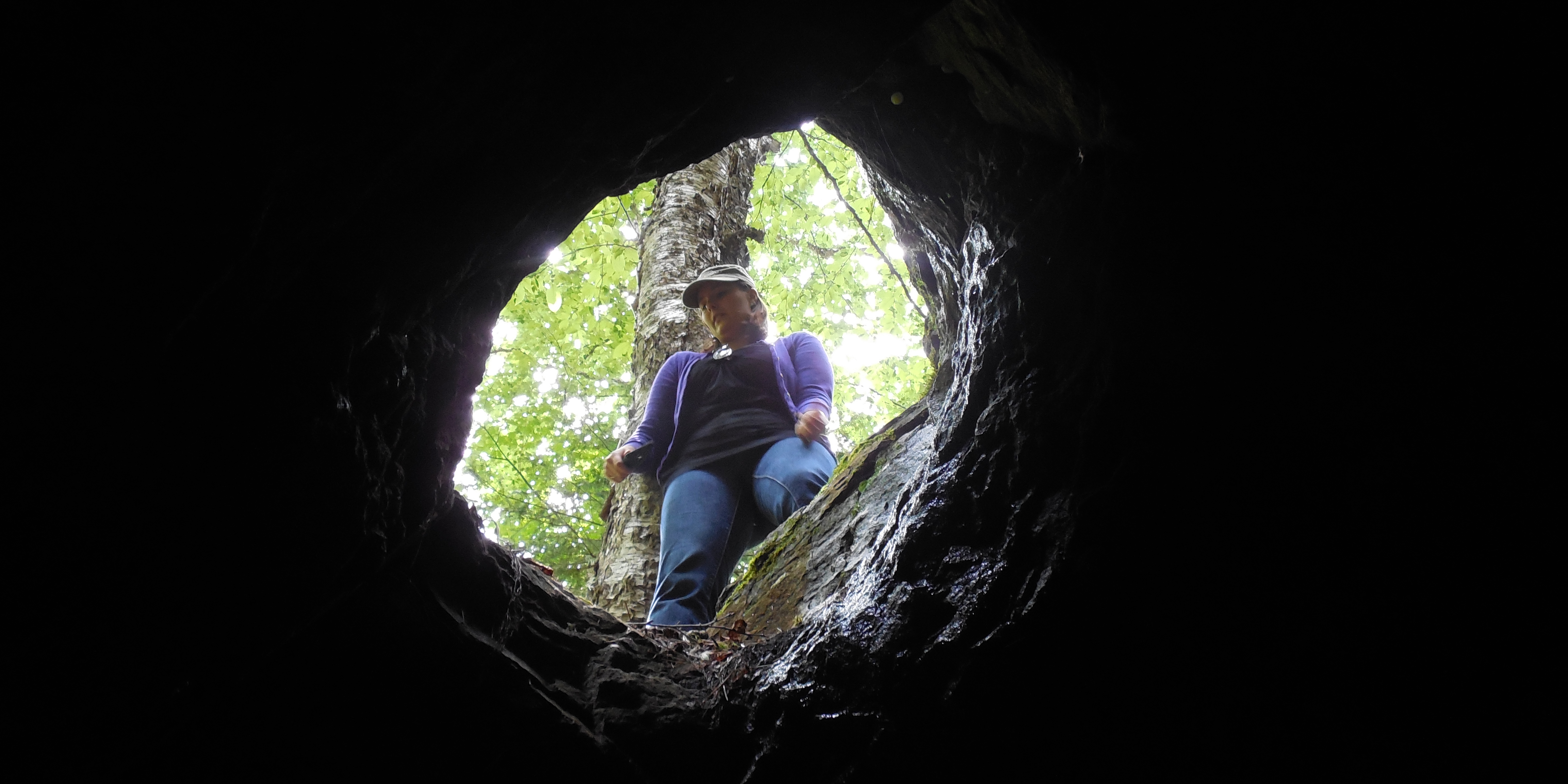 The top of Kunjamuk Cave.