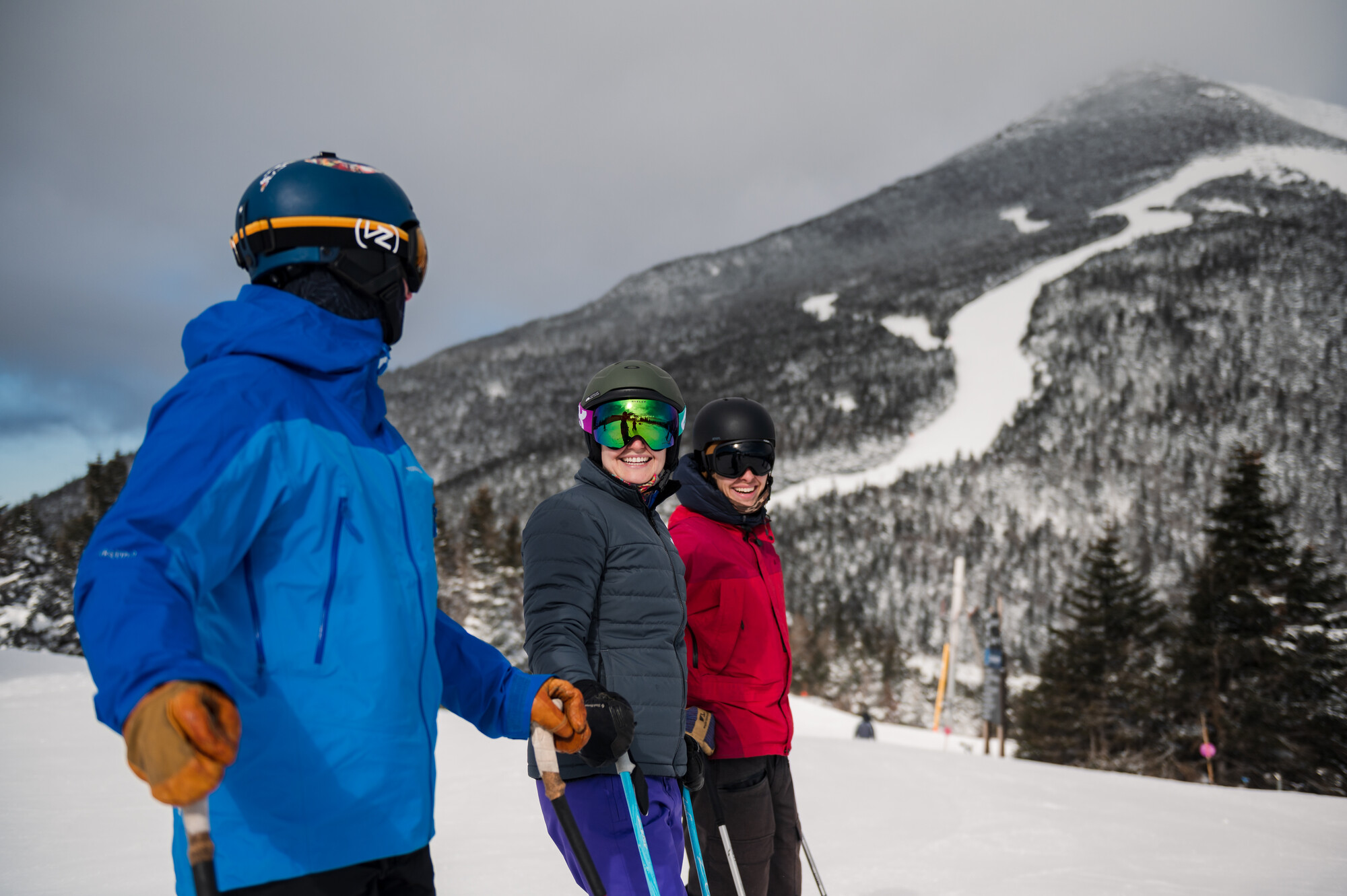 Friends skiing