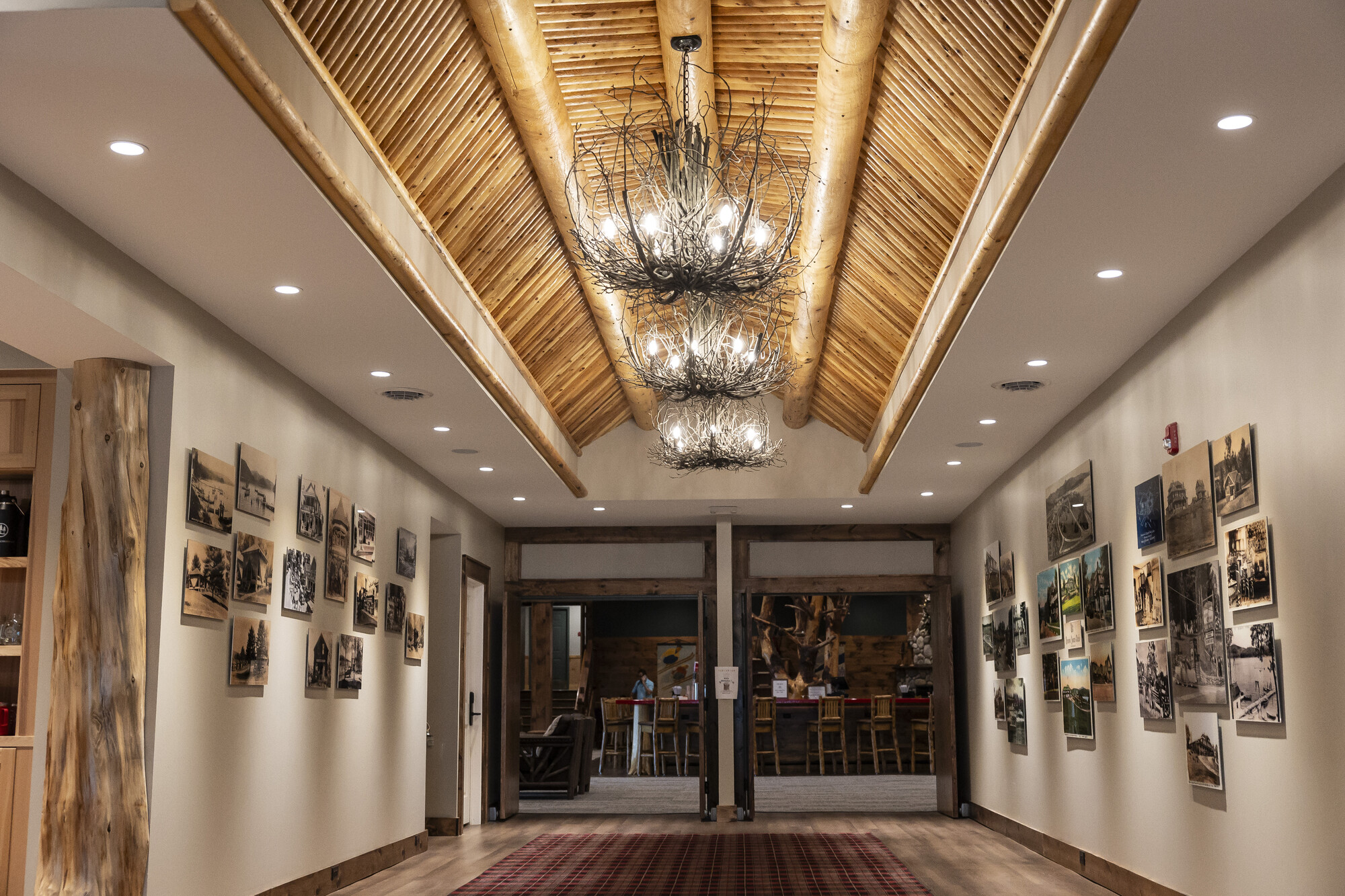 Lodge at Schroon Lake entrance