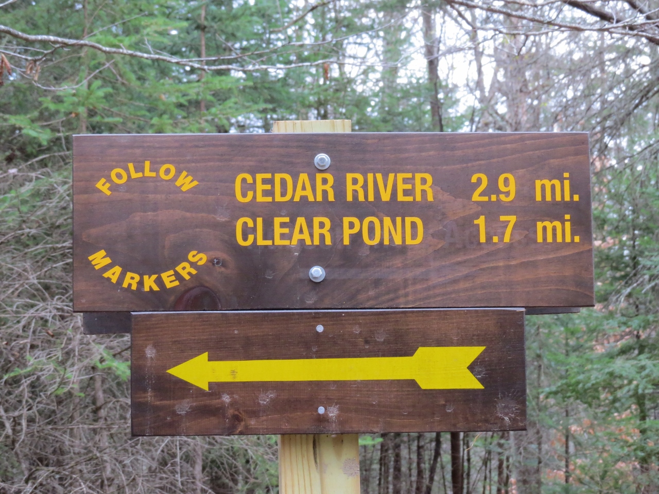 Sign by Hudson River Trail