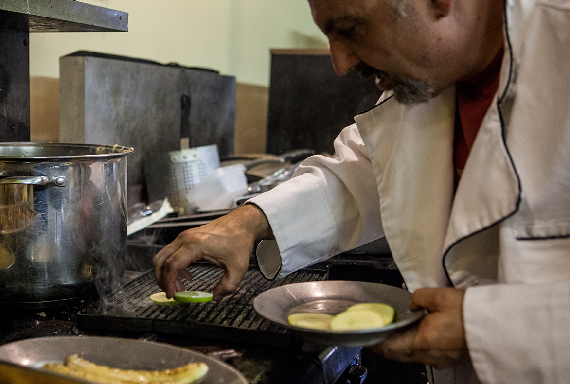 Chef Louis Petrozza in the Kitchen at Oak Mountain