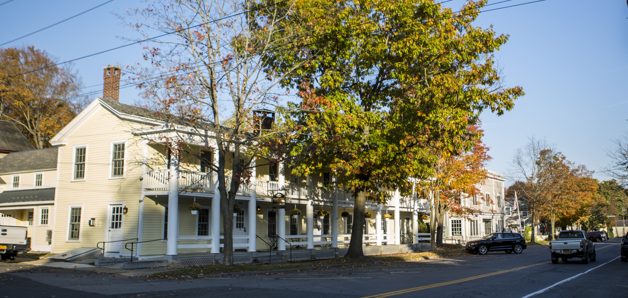 Essex lodging in the fall.