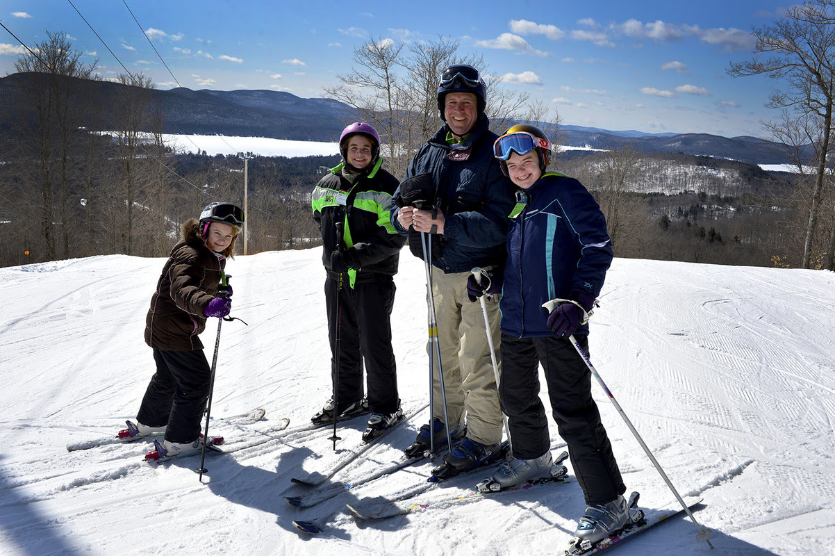 Oak Mountain skiers