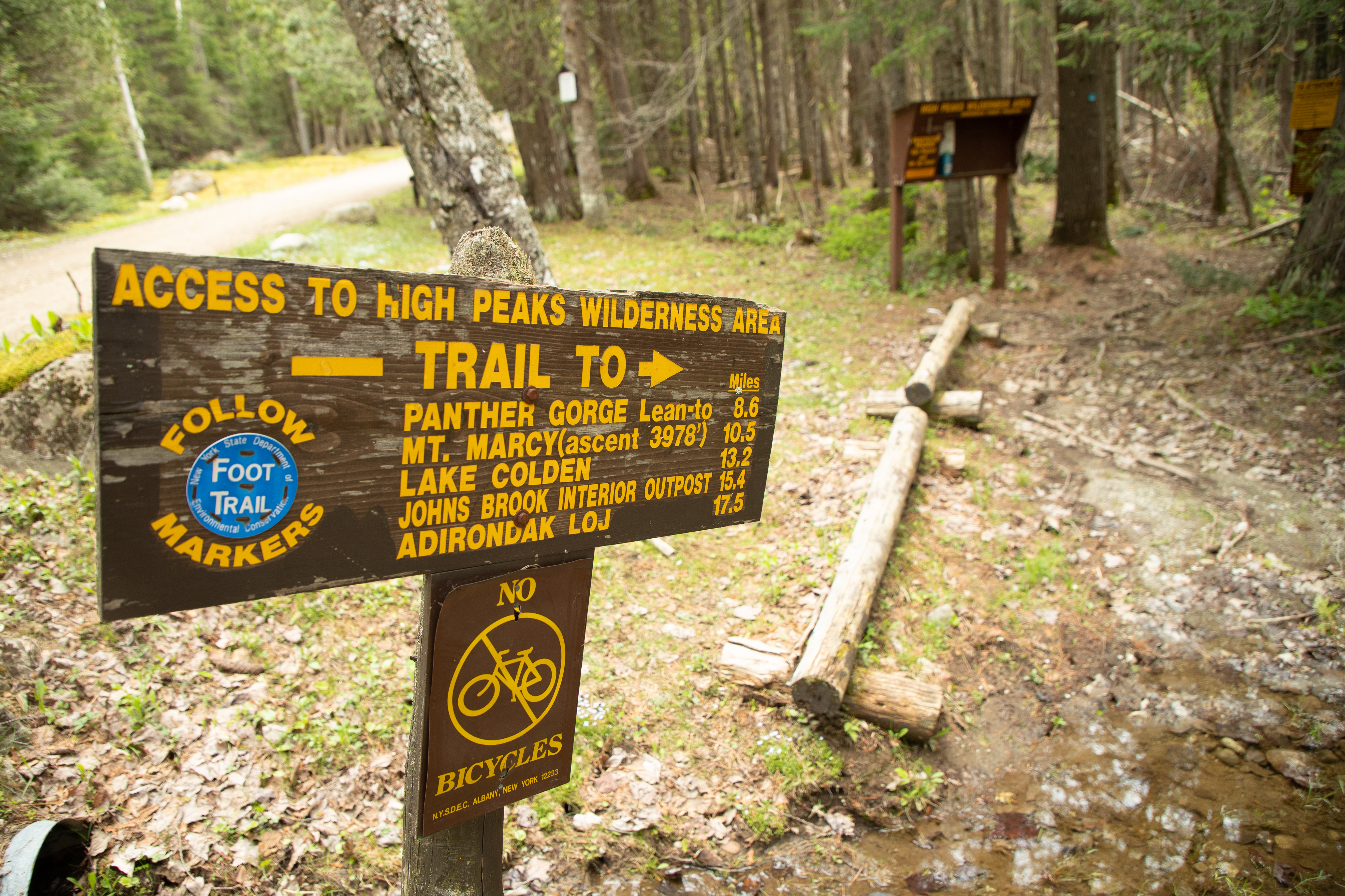 There are two trailheads at the Elk Lake parking area. One to Panther Gorge, the other to the Dix Range.